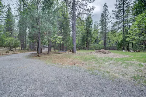 Exterior - 30292 Whitmore Rd, Whitmore, CA 96096 photo 5 of 23