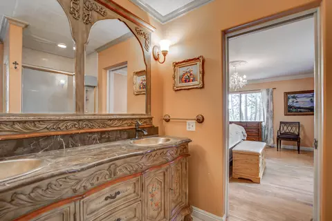 Bath - 30292 Whitmore Rd, Whitmore, CA 96096 photo 3 of 3