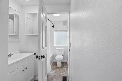 21484 Driftwood Trl, Redding, CA 96003 photo 14