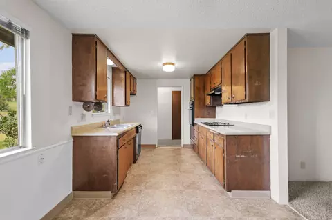 Kitchen - 2410 Starlight, Redding, CA 96001 photo 1 of 3