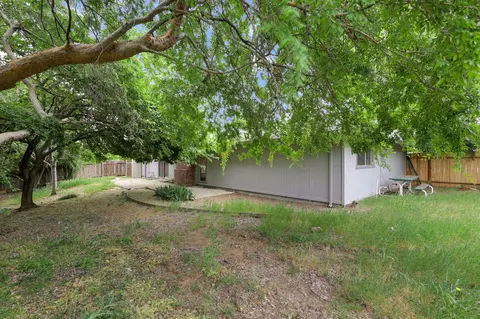 Exterior - 2410 Starlight, Redding, CA 96001 photo 9 of 12