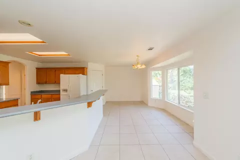 Other - 188 Woodcliff Dr, Redding, CA 96003 photo 3 of 7