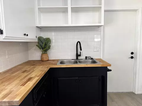 Kitchen - 3732 Mercury Dr, Redding, CA 96002 photo 1 of 2