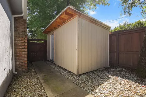 Exterior - 5730 E Bonnyview Rd, Redding, CA 96001 photo 8 of 13