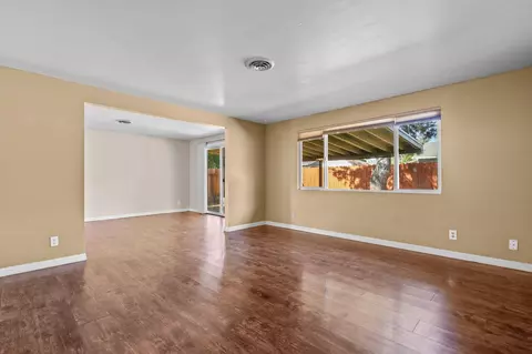 Living - 3778 Scorpius Way, Redding, CA 96002 photo 3 of 5