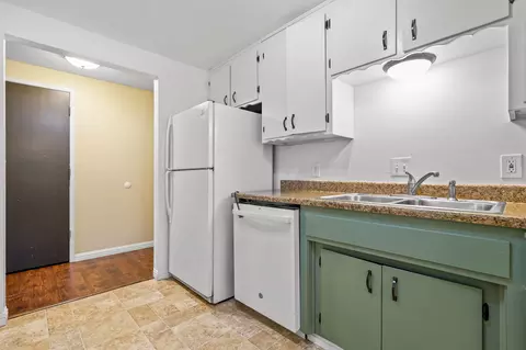 Kitchen - 3778 Scorpius Way, Redding, CA 96002 photo 2 of 3