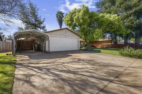 Exterior - 3778 Scorpius Way, Redding, CA 96002 photo 9 of 10