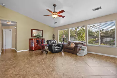 Living - 1959 Alexis Ct, Redding, CA 96002 photo 1 of 2