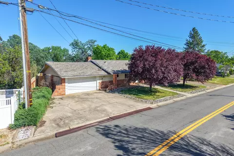 Other - 5802 Mountain View Dr, Redding, CA 96003 photo 5 of 5