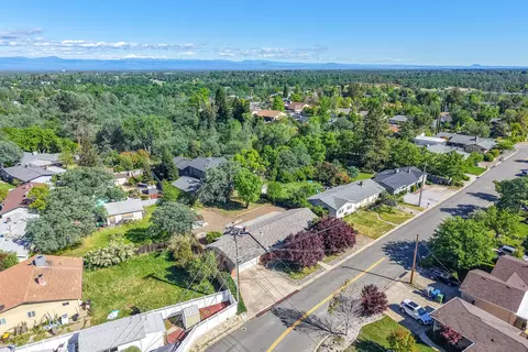 View/Area - 5802 Mountain View Dr, Redding, CA 96003 photo 1 of 4