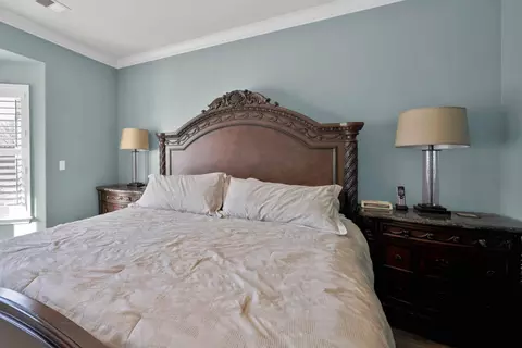 Bedroom - 1397 Empress Ln, Redding, CA 96002 photo 5 of 6
