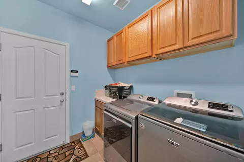 Other - 1397 Empress Ln, Redding, CA 96002 photo 5 of 11