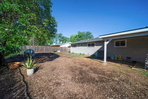 2687 Wilson Ave, Redding, CA 96002 photo 21
