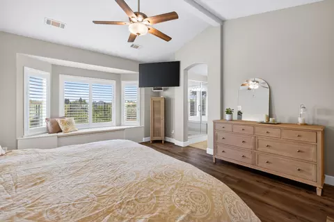Bedroom - 4039 Winter Green Ct, Redding, CA 96001 photo 3 of 7