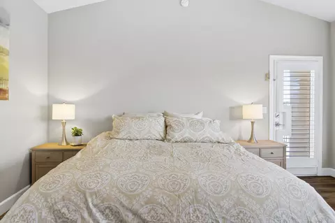 Bedroom - 4039 Winter Green Ct, Redding, CA 96001 photo 2 of 7