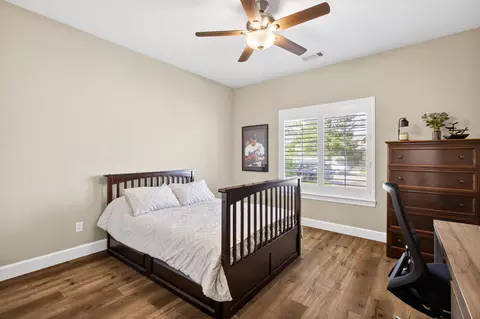 Bedroom - 4039 Winter Green Ct, Redding, CA 96001 photo 4 of 7