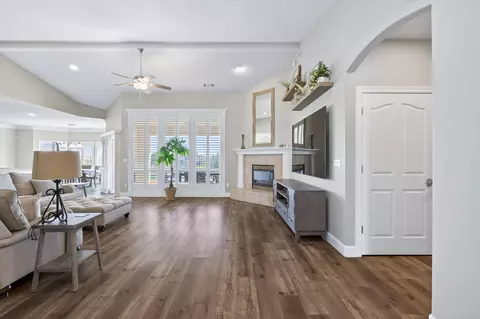 Living - 4039 Winter Green Ct, Redding, CA 96001 photo 1 of 3
