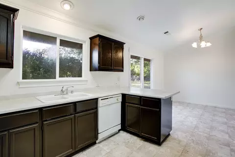 Kitchen - 2762 Citrine Ave, Redding, CA 96001 photo 3 of 4
