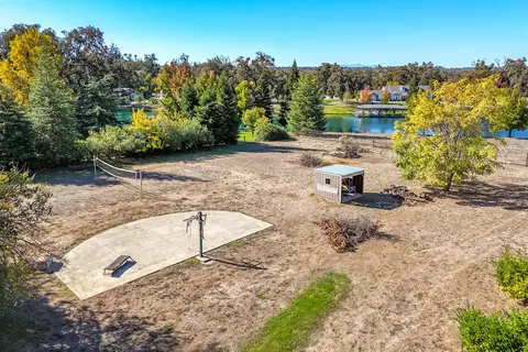 Exterior - 7429 Danish Ln, Redding, CA 96002 photo 48 of 48