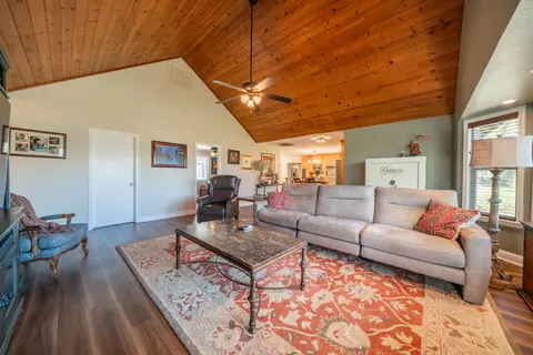 Living - 7429 Danish Ln, Redding, CA 96002 photo 1 of 1