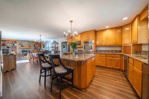 Kitchen - 7429 Danish Ln, Redding, CA 96002 photo 1 of 8