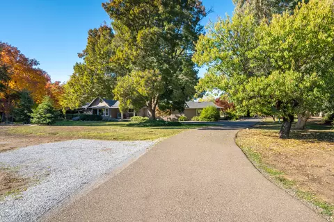 Exterior - 7429 Danish Ln, Redding, CA 96002 photo 2 of 48