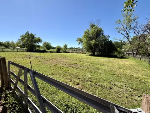 Exterior - 4856 Pheasant Dr, Anderson, CA 96007 photo 15 of 18