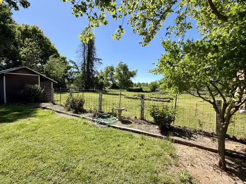 Exterior - 4856 Pheasant Dr, Anderson, CA 96007 photo 11 of 18