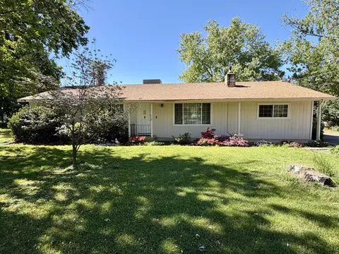 4856 Pheasant Dr, Anderson, CA 96007