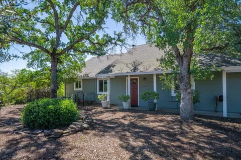19425 Bonanza King Dr, Cottonwood, CA 96022