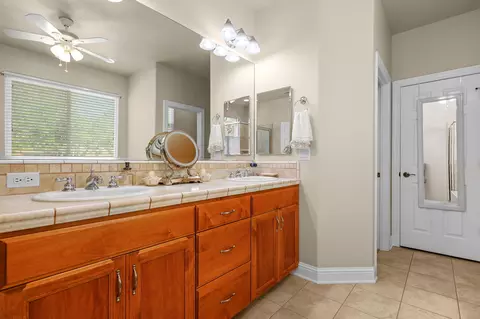 Other - 2588 Valencia St, Redding, CA 96003 photo 3 of 9