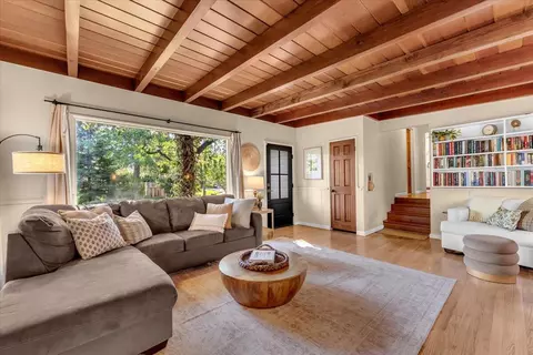 1050 Royal Oaks Dr, Redding, CA 96001 photo 4
