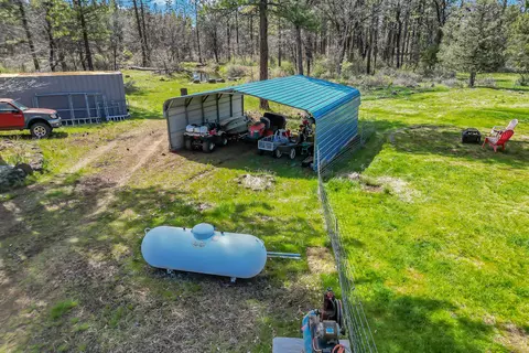 Exterior - 29312 Day Rd, Mcarthur, CA 96056 photo 3 of 12