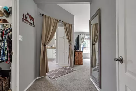 Entry Way - 29312 Day Rd, Mcarthur, CA 96056 photo 1 of 1