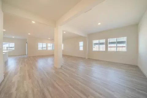 5456 Petal Pl, Redding, CA 96002 photo 8