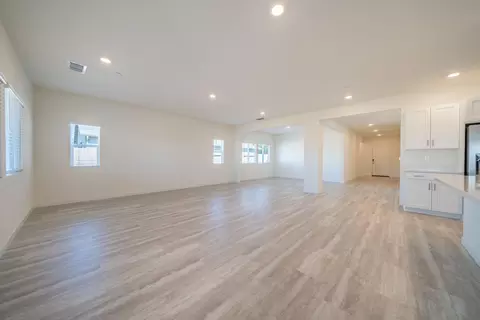 5456 Petal Pl, Redding, CA 96002 photo 12