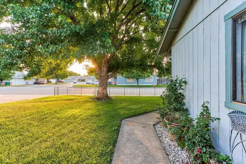 2843 Red Bud Ln, Anderson, CA 96007 photo 6