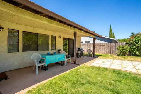 Exterior - 1479 Atajo Ct, Redding, CA 96003 photo 8 of 8