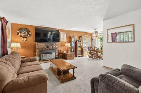 Living - 2631 Alfreda Way, Redding, CA 96002 photo 1 of 1