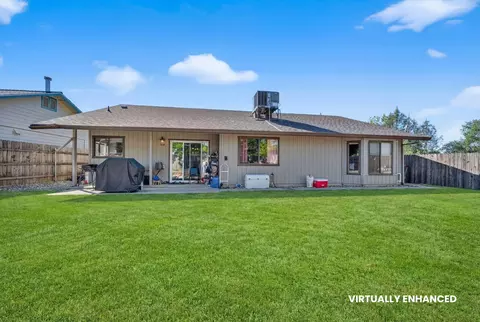 Exterior - 2370 Candlewood Dr, Redding, CA 96003 photo 5 of 6