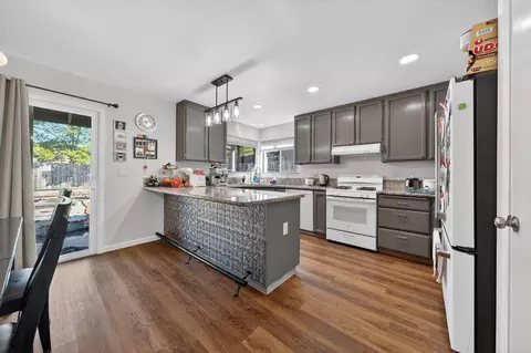 Kitchen - 2370 Candlewood Dr, Redding, CA 96003 photo 1 of 2