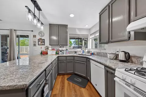 Kitchen - 2370 Candlewood Dr, Redding, CA 96003 photo 2 of 2