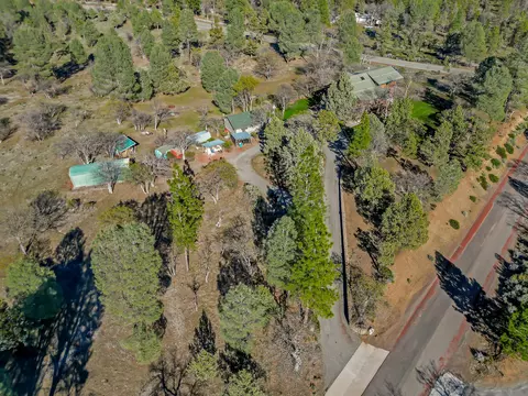 View/Area - 43007 Shoshoni Loop, Fall River Mills, CA 96028 photo 3 of 9