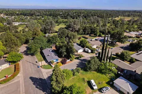 View/Area - 3759 Alma Ave, Redding, CA 96002 photo 2 of 2