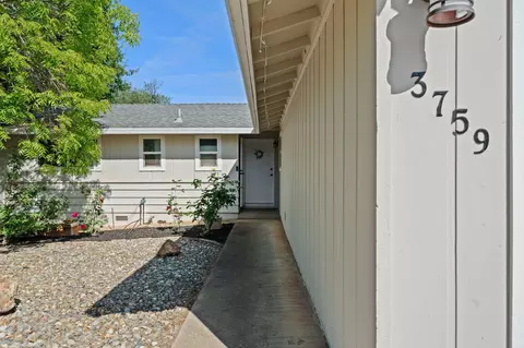 Exterior - 3759 Alma Ave, Redding, CA 96002 photo 2 of 9