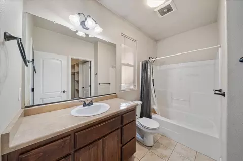 Bath - 30821 Tinkerbell Ln, Shingletown, CA 96088 photo 1 of 2