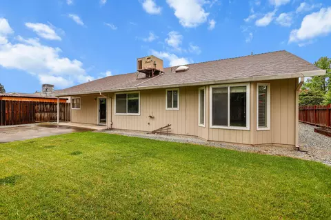 Exterior - 2566 Dewberry Dr, Redding, CA 96003 photo 4 of 7