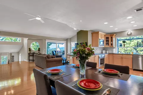 488 Ridgecrest Trl #231, Redding, CA 96003