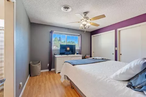 Bedroom - 6633 Southgate Dr, Redding, CA 96001 photo 7 of 7