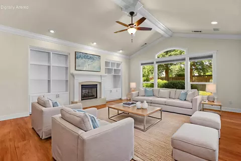 Living - 3052 Clear Water Ct, Redding, CA 96002 photo 5 of 10